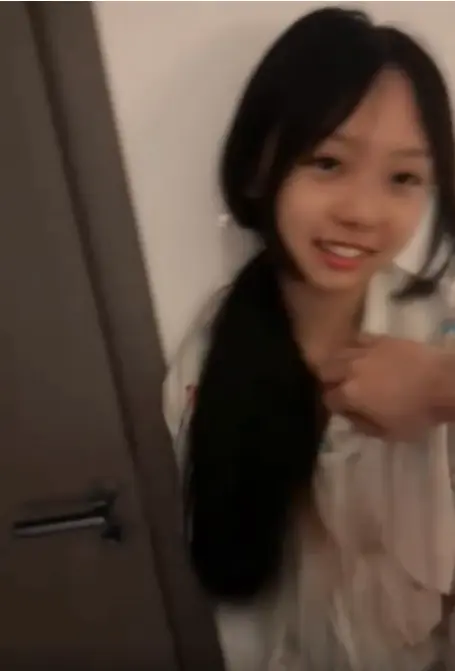 湿妹刚满18岁-无删减4K在线免费看-夸克迅雷网盘高清资源免费下载全集-人人影视-湿妹刚满18岁全集