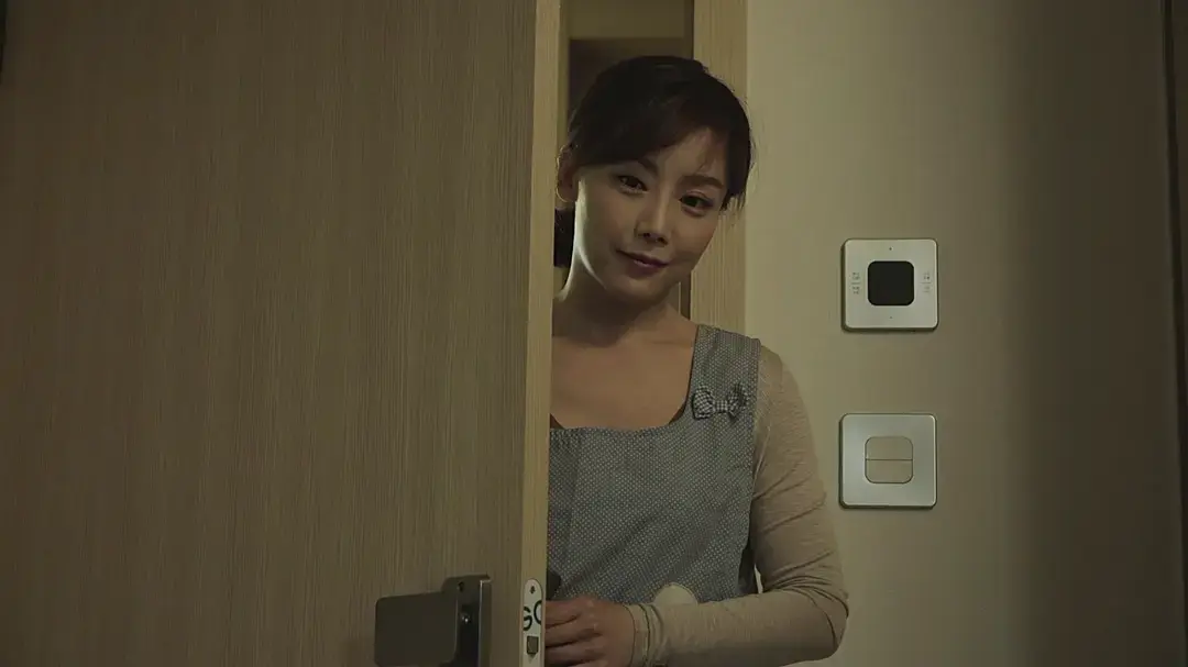 韩国电影《妈妈的职业》HD中字无删减免费看，《妈妈的职业》高清完整版在线观看，网盘资源下载别错过-影视天地