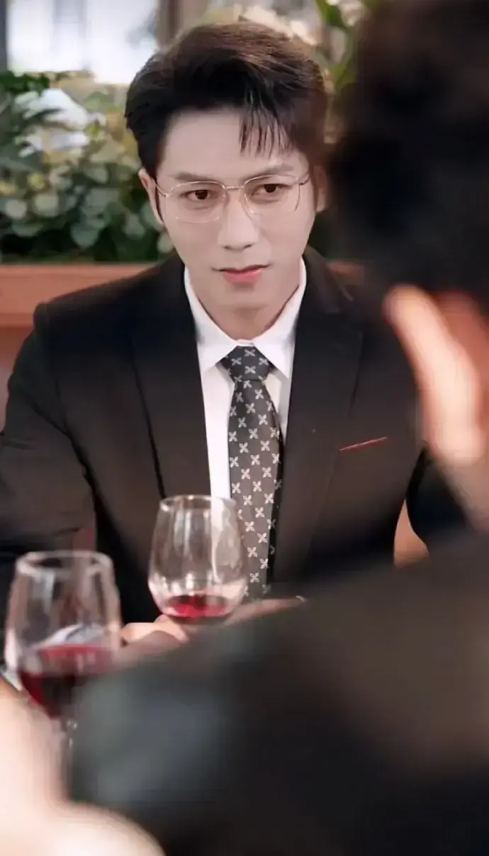 《诱他失控》全65集HD高清未删减_双男主BL短剧免费在线看_2025热门剧集无广告播放_诱他失控全集剧情解析+网盘资源