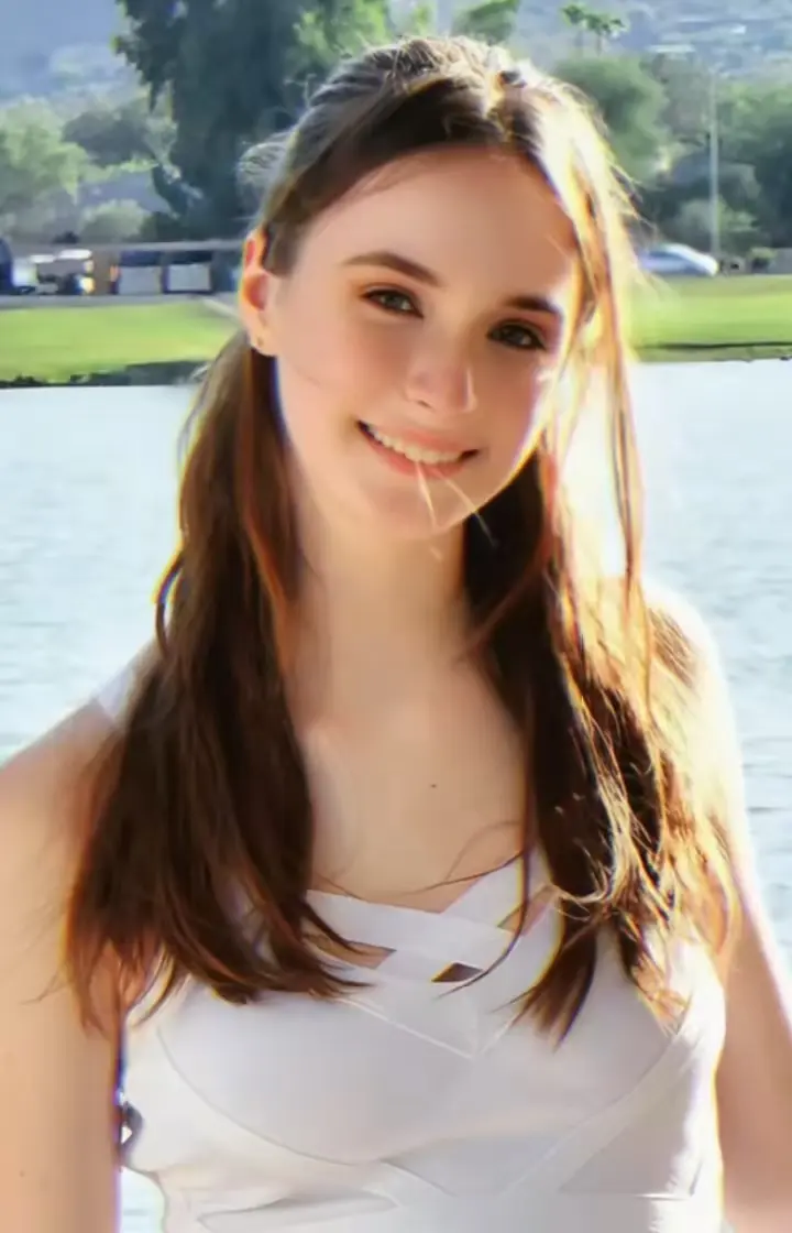 Hazle Moore满天星系列标题优化中文版全集 - 高清无删减终极合集免费在线看 - 1080P超清画质无广告网盘资源全收录