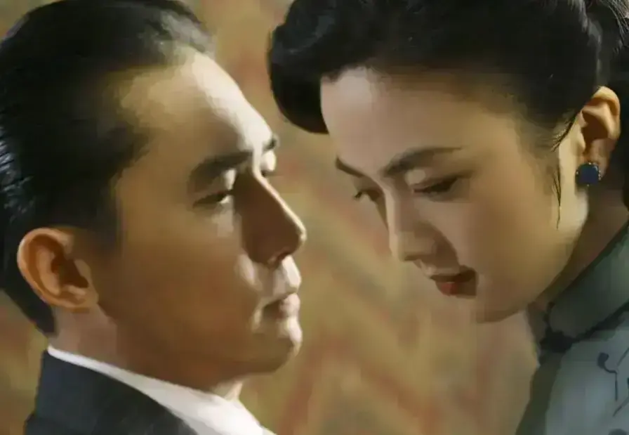 《色戒》全片高清无删减免费观看 - 无广告《色戒》4K超清在线播放 - 汤唯主演王佳芝从纯情到诱惑