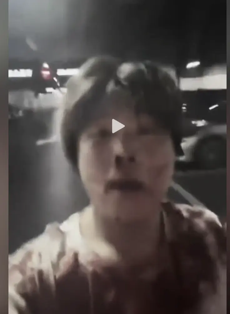 《深圳网红赵俊逸被打视频》1080P高清无广告免费在线观看，深圳网红赵俊逸被打视频事件还原全集蓝光HD在线播放，夸克网盘迅雷下载