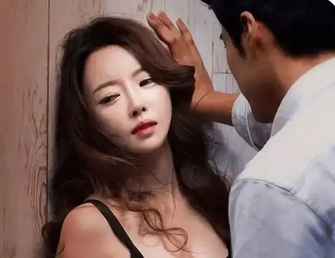 顶级女人无删减版全集免费观看-《顶级女人》高清1080P在线播放-韩国爱情电影无广告流畅看