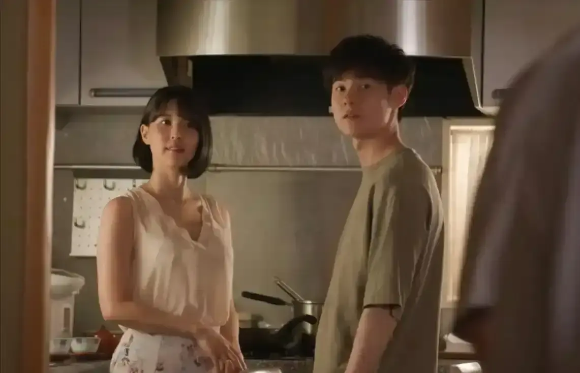 惊艳来袭！《漂亮的女邻居5》纯净珍藏版无删减上线！《漂亮的女邻居5》法语中字完整版网盘速取！