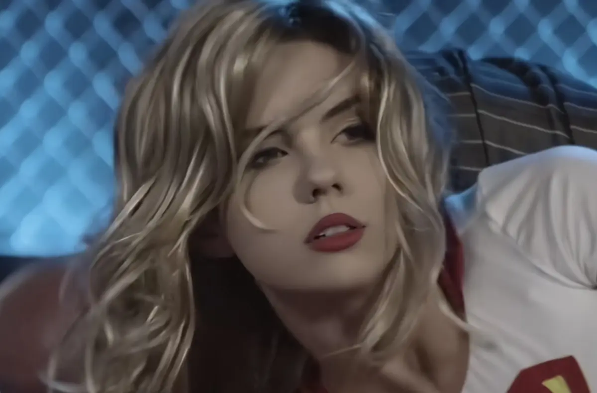 melissa benoist女超人