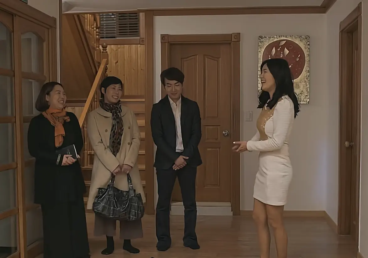 李恩美主演《妈妈将儿子托付给闺蜜》全集未删减 - HD蓝光原画无广告手机电视沉浸式追剧