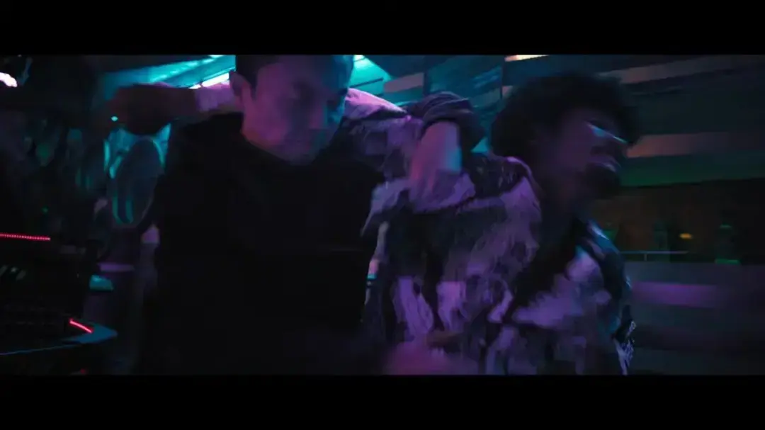《火遮眼》-谢苗演绎孤胆英雄动作片 4K超高清中字未删减在线看_《火遮眼》全集免费纯净极速播放_《火遮眼》磁力链接资源获取 - 影视宝库