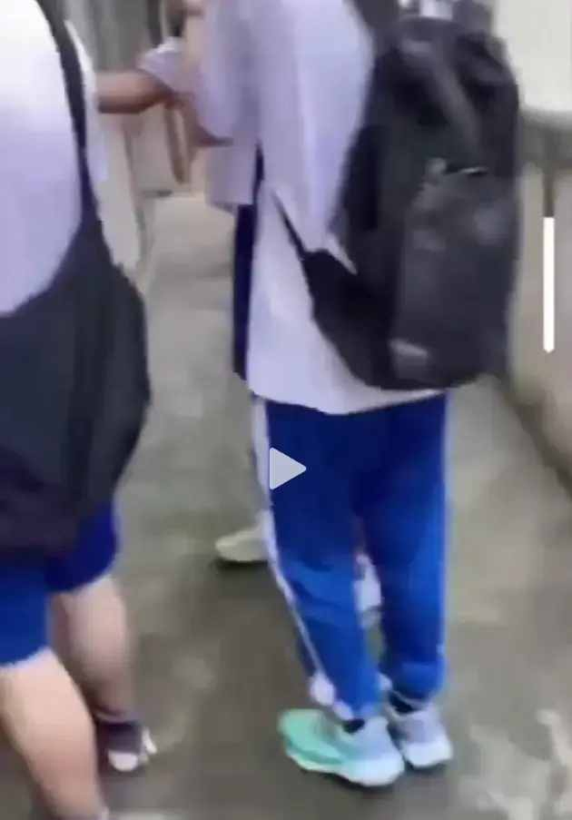《大昌市第七中学“鬼”敲门》
